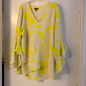 NWT VINCE CAMUTO SIZE XL